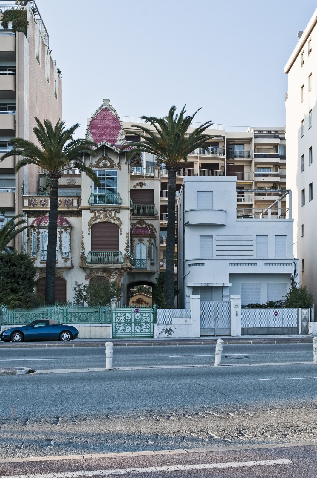 Villas sur la promenade des Anglais