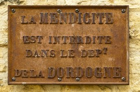 Mendicité interdite